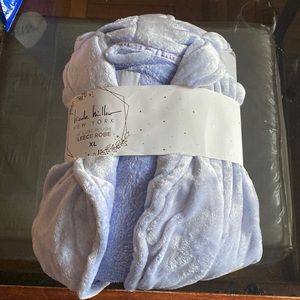 Nicole Miller New York 46” Luxe Plush Fleece Robe size XL